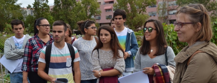 Universitários visitam Parque Hortícola capa